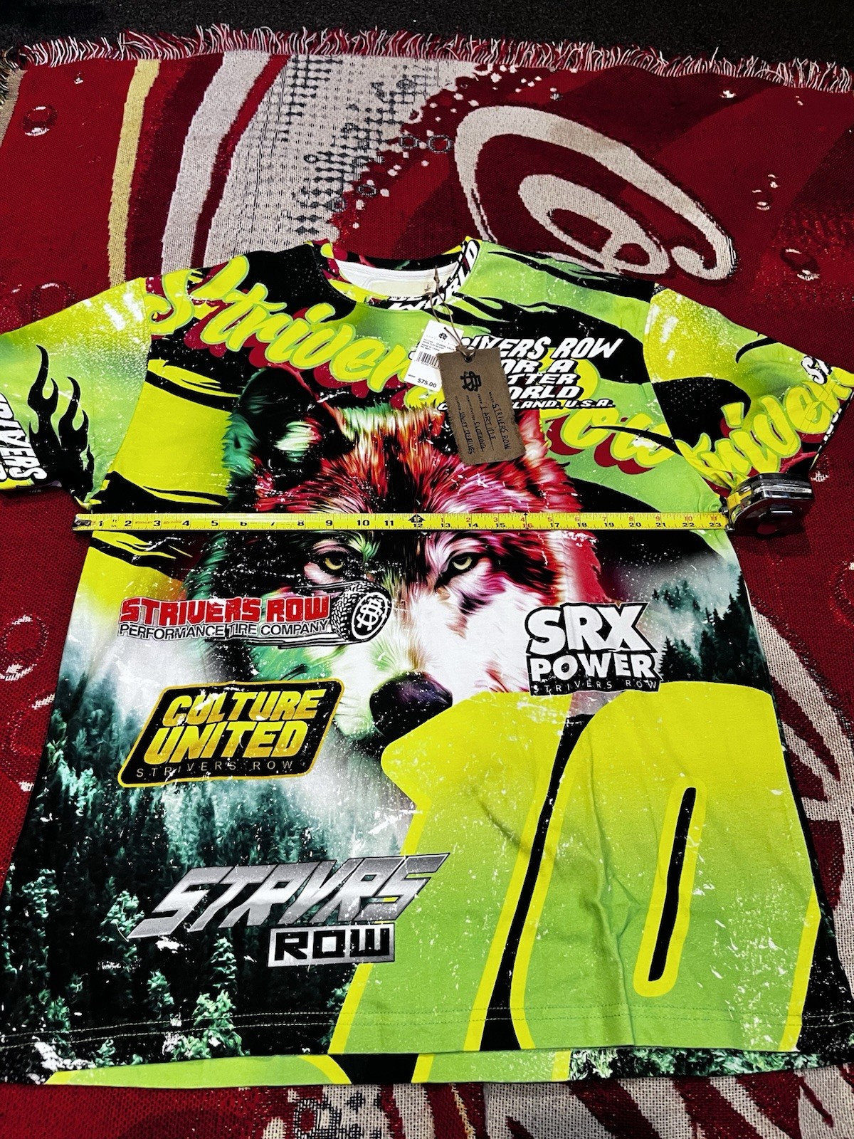 T Streetwear Uomo Large Oversided Strivers Fila AOP Wolf Performance Tire Nuovo con etichette