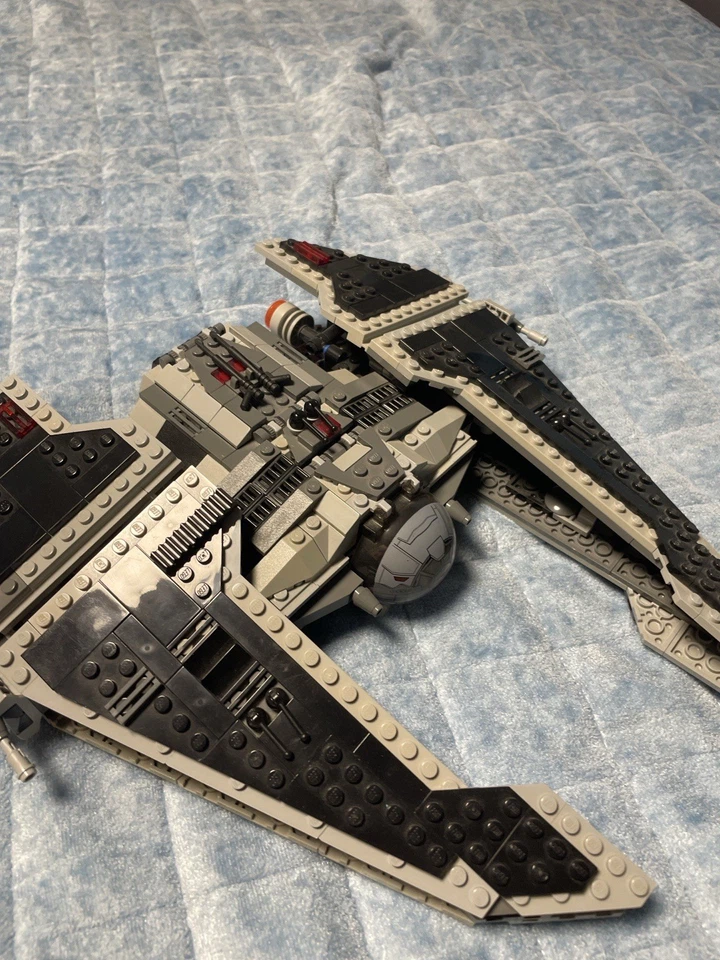 LEGO Star Wars 9500 Sith Fury-Class Interceptor, foto 1 de 5