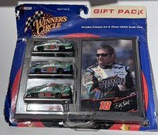 Nascar Winners Circle Gift Pack Bobby Labonte #18 Framed Art 3 Die Cast Car