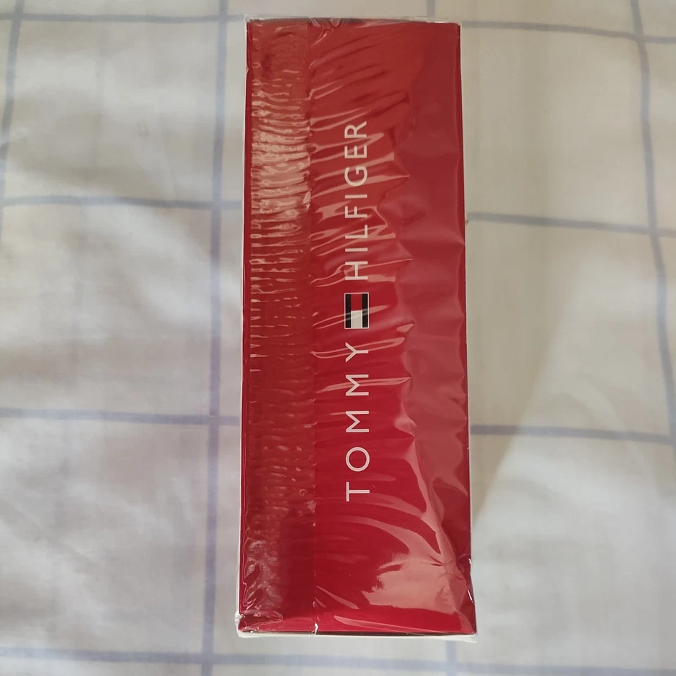 Tommy Girl Smoothing Body Lotion Sealed New in Box 5.1 FL.OZ. - Image 3 of 3