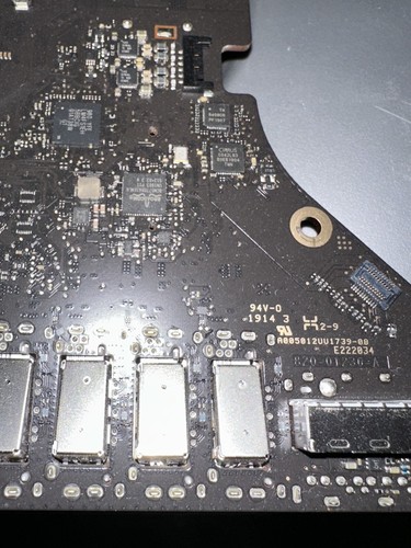 Apple iMac 27" Logic Board — i7/i9, Radeon Pro 580X GPU, 64GB RAM - Picture 3 of 5
