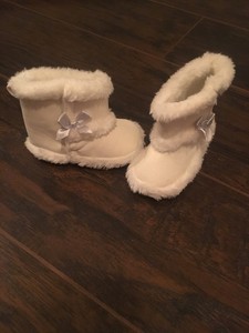 baby white fur boots