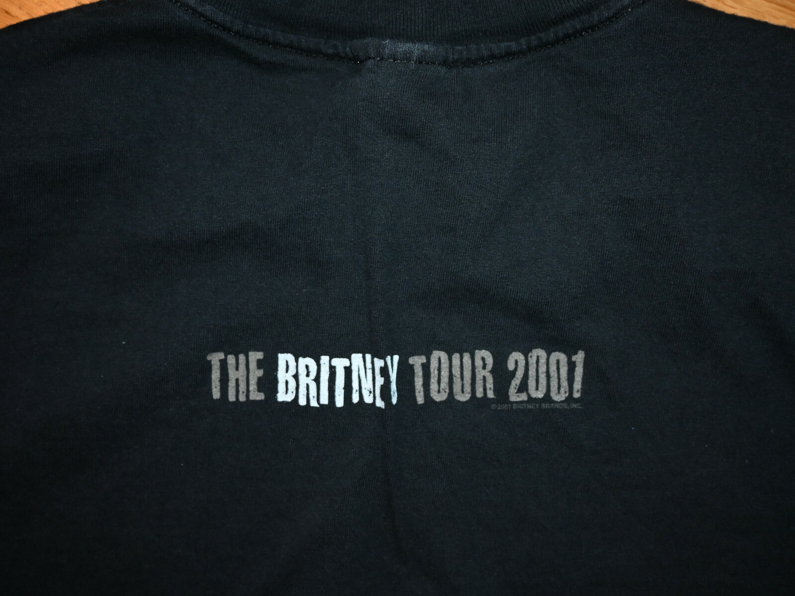 *2001 BRITNEY SPEARS* vtg 1990's concert tour tee… - image 4