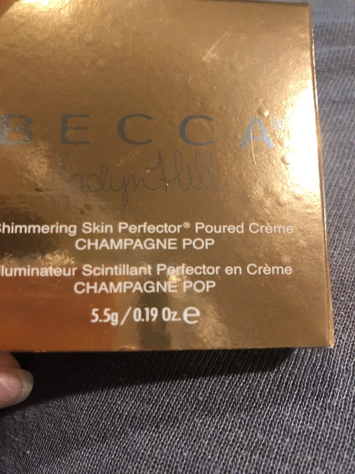 Crema iluminadora BECCA piel brillante vertida CHAMPAGNE POP dura fina Foto 3 de 4