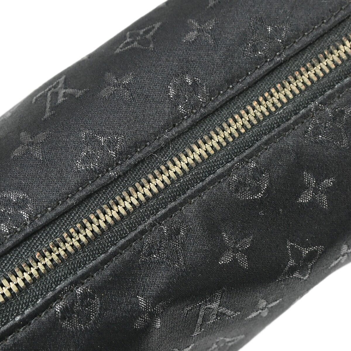 【超希少】ルイヴィトン リトルパピヨン サテン ブラック ポーチ M92352 Louis Vuitton Black Monogram Satin Little Papillon M92352