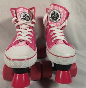 converse style roller skates