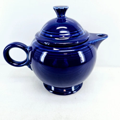 FIESTA LARGE 44 OZ TEAPOT TEA POT twilight blue FIESTAWARE new NOP htf