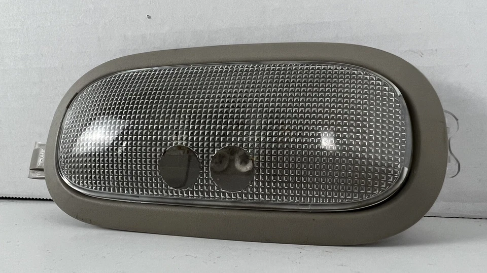 Chevy GMC Silverado Sierra 1999-2006 OEM cúpula superior borde de luz gris 15771414 Foto 3 de 4