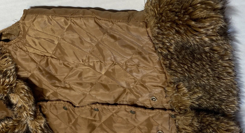 Squeeze Jeans Vintage Brown Y2k Vest 90s Size Medium Brown Quilted Faux Fur - Image 3 of 4