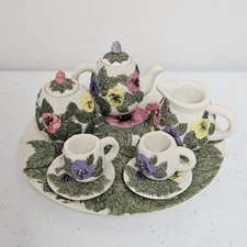 VTG Young's Inc 1995 Pansies Miniature 10 Piece Resin Tea Set Collectible EUC