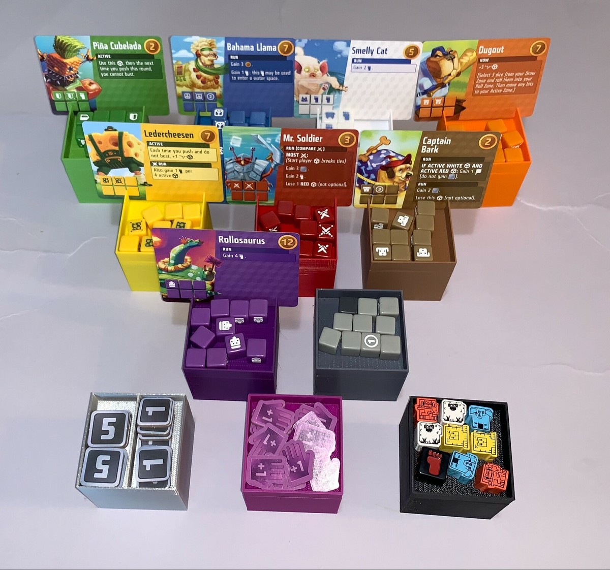 Cubi Sul Gioco Da Tavolo Fotografia Edoriale - Immagine: 143029656