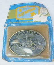 VINTAGE 1970s  KEEP ON TRUCKIN  BRASSTONE BELT BUCKLE NEW