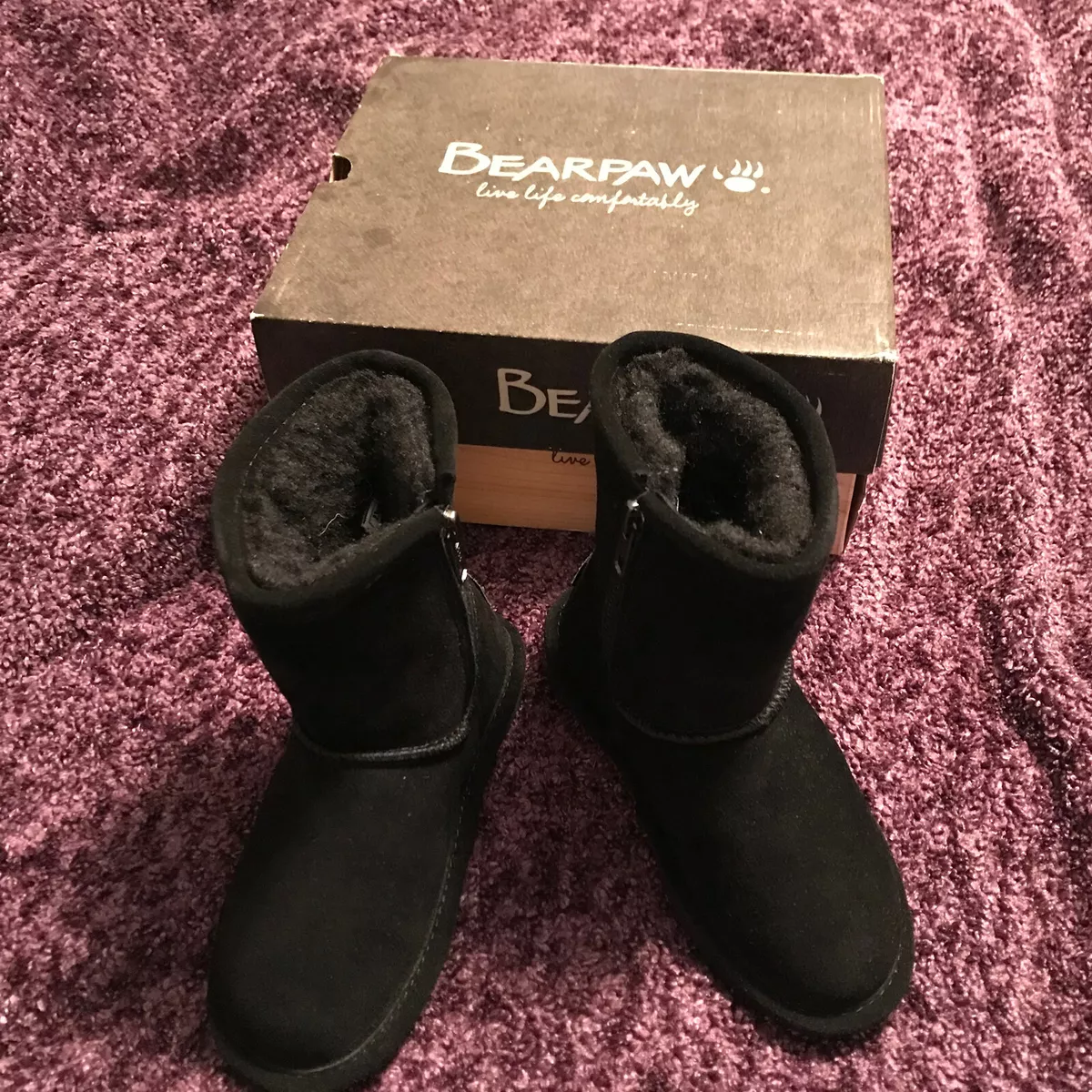 Bearpaw boots with zipper top