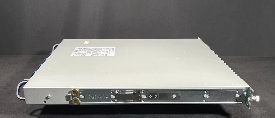 Arista DCS-7050TX-72Q-R 48x 10GBE 1/10GBase-T 6x 40Gbe QSFP+ Switch- Fast Ship - Image 4 of 4