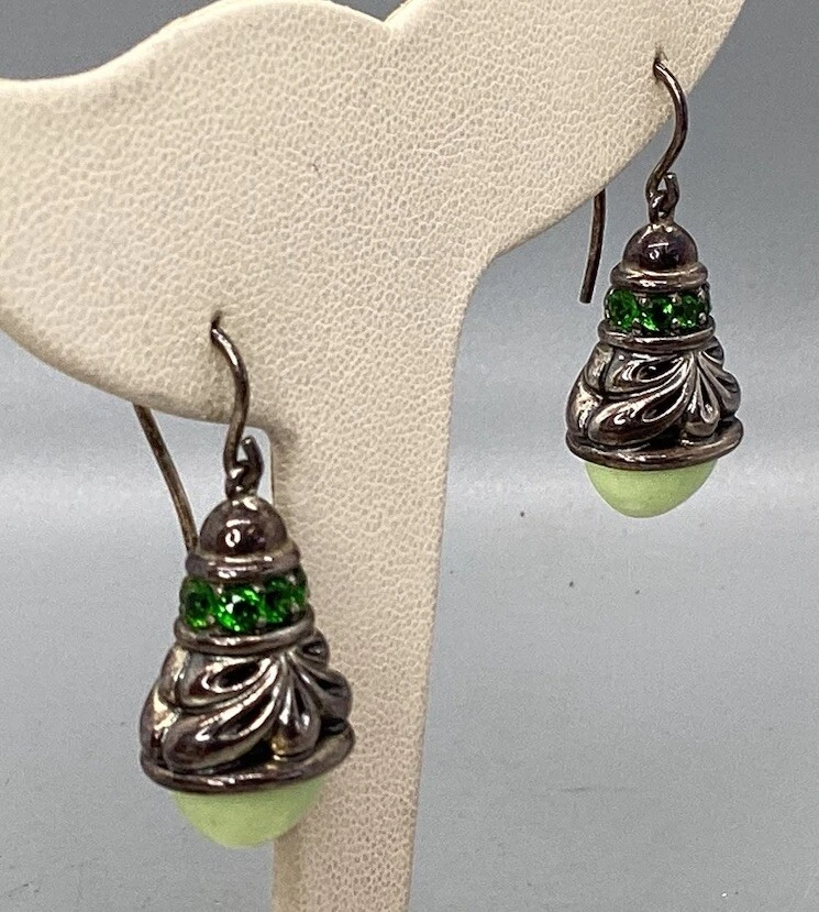 Pendientes colgantes de flor tapiz de plata de ley Ann King Foto 2 de 4