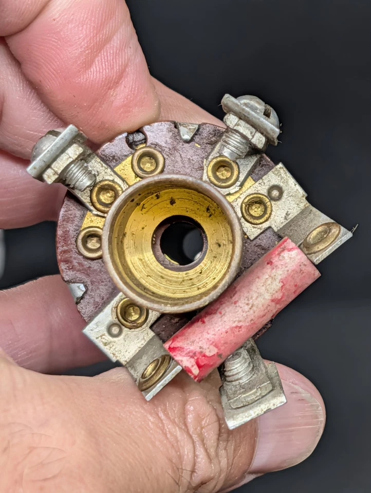 NUEVO DE LOTE 1940 PACKARD SUPER OCHO PANEL DE INSTRUMENTOS LUZ DE LECTURA LÁMPARA INTERRUPTOR 351278 Foto 4 de 4