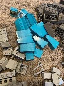 LEGO Rock Raiders 4990 Rock Raiders HQ Incomplete But Lots Here