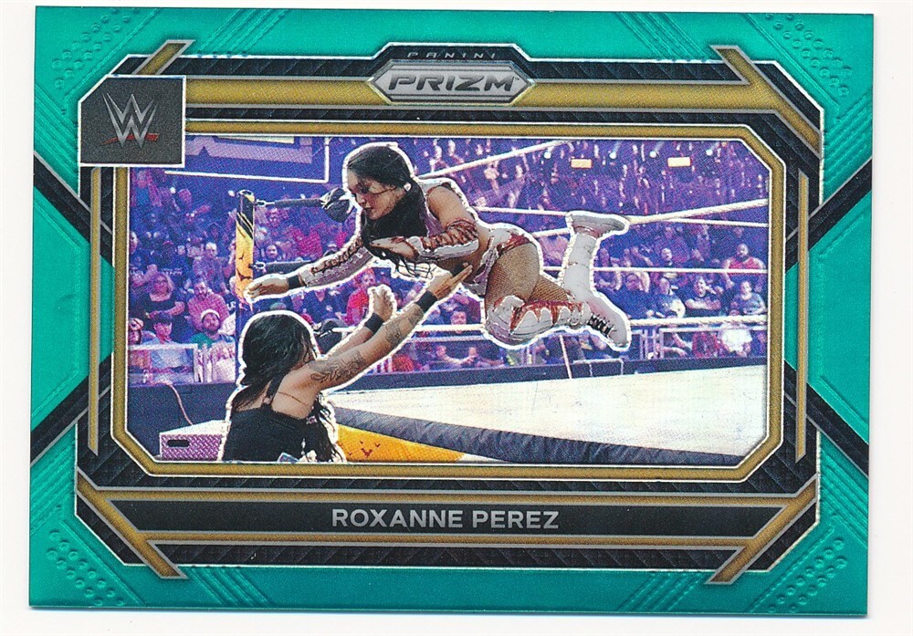 ROXANNE PEREZ 2023 PANINI PRIZM TEAL #39 WWE NXT SP #32/49 MINT