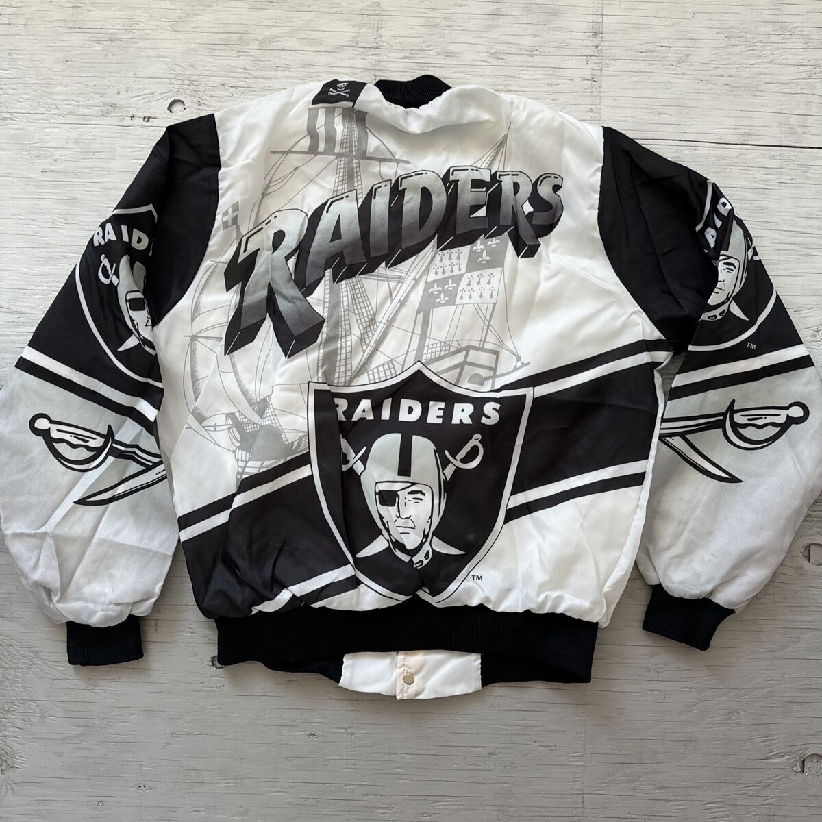 Vintage 90s NFL LA Los Angeles Raiders Fanimation Satin Vintage 90s NFL LA Los Angeles Raiders Fanimation Satin