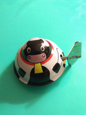 Wacky Windup Tin Toy "MOO MOO COW" 1.75" -BIG KEY- Attached to Wind for Movement
