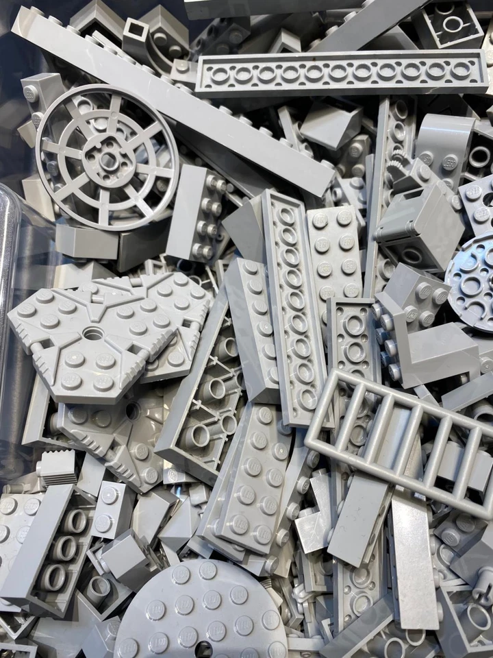 Lego ® 100 hellgraue Steine - light bluish gray - Fliesen, Basic, Platten - grau - Bild 2 von 4