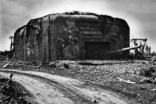 New 5x7 World War II Photo: German Gun Battery Silenced in France, 1944
