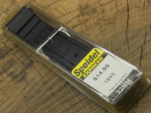 Speidel 22mm Vintage Watch Band Rubber w Silver Tone Buckle NOS Unused Long - Picture 5 of 5