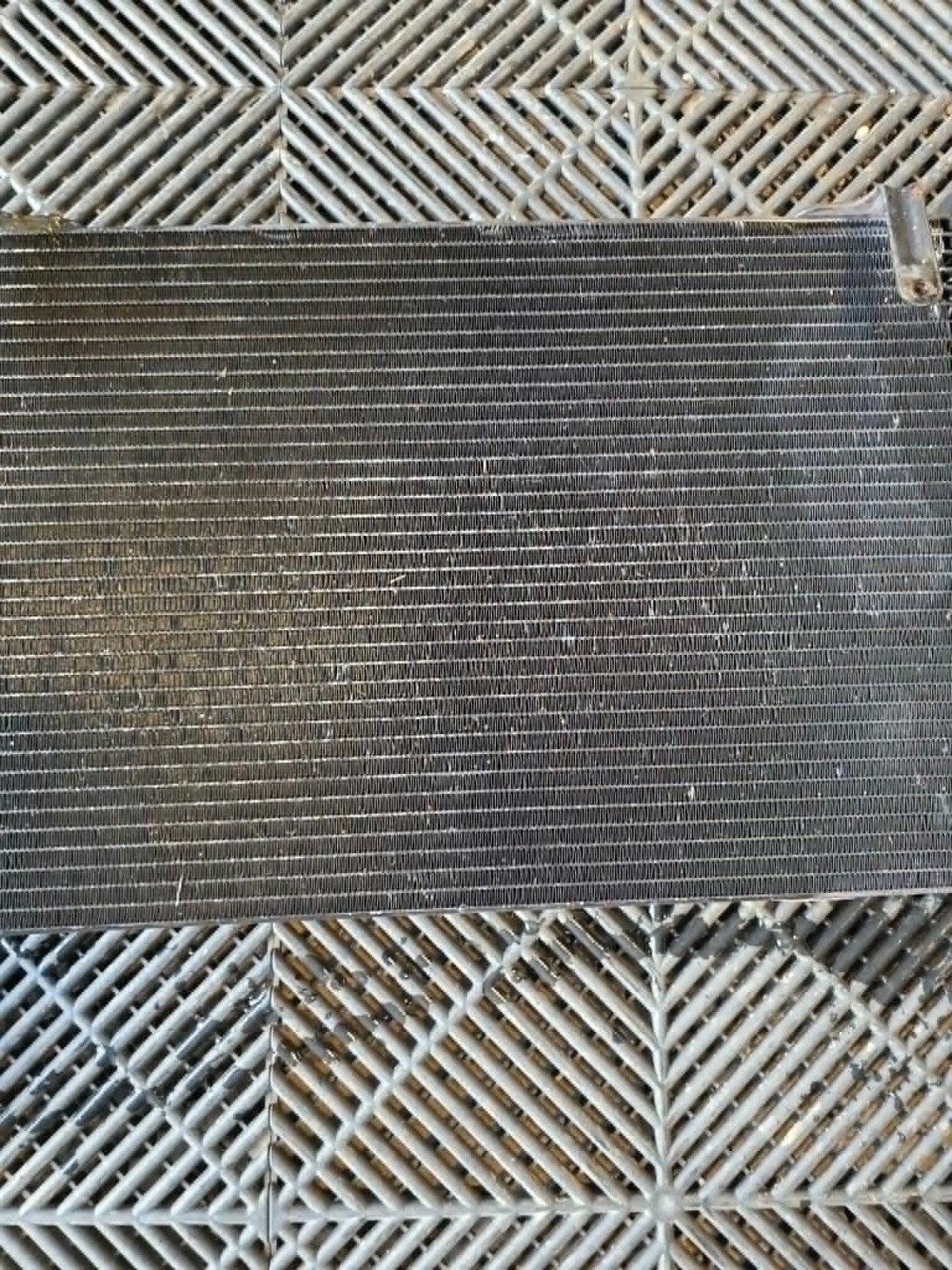 09 - 14 FERRARI CALIFORNIA AIR CONDITIONING CONDENSER OEM 52424994