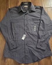 VAN HEUSEN Men  s L Button Up Fitted Striped Dress Shirt 16.1/2 32/33 NWT