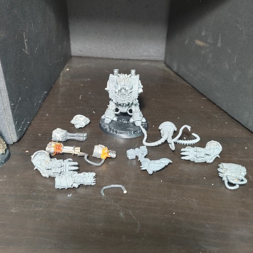 Chaos Hellbrute Chaos Space Marines Warhammer 40k Extra Arms