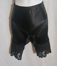 Vintage Smoothie Fleur de Lace Second Skin Black Wide Lace Pant Shaper Medium