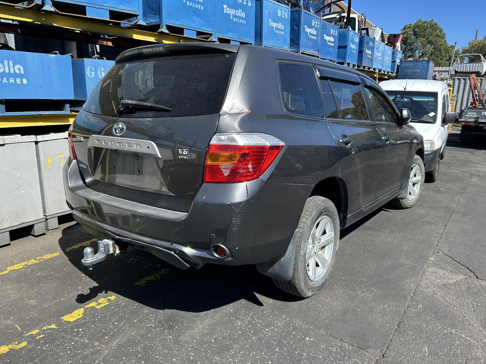 Toyota Kluger Cargo Blind GSU40 05/2007-02/2014 - thumbnail 6