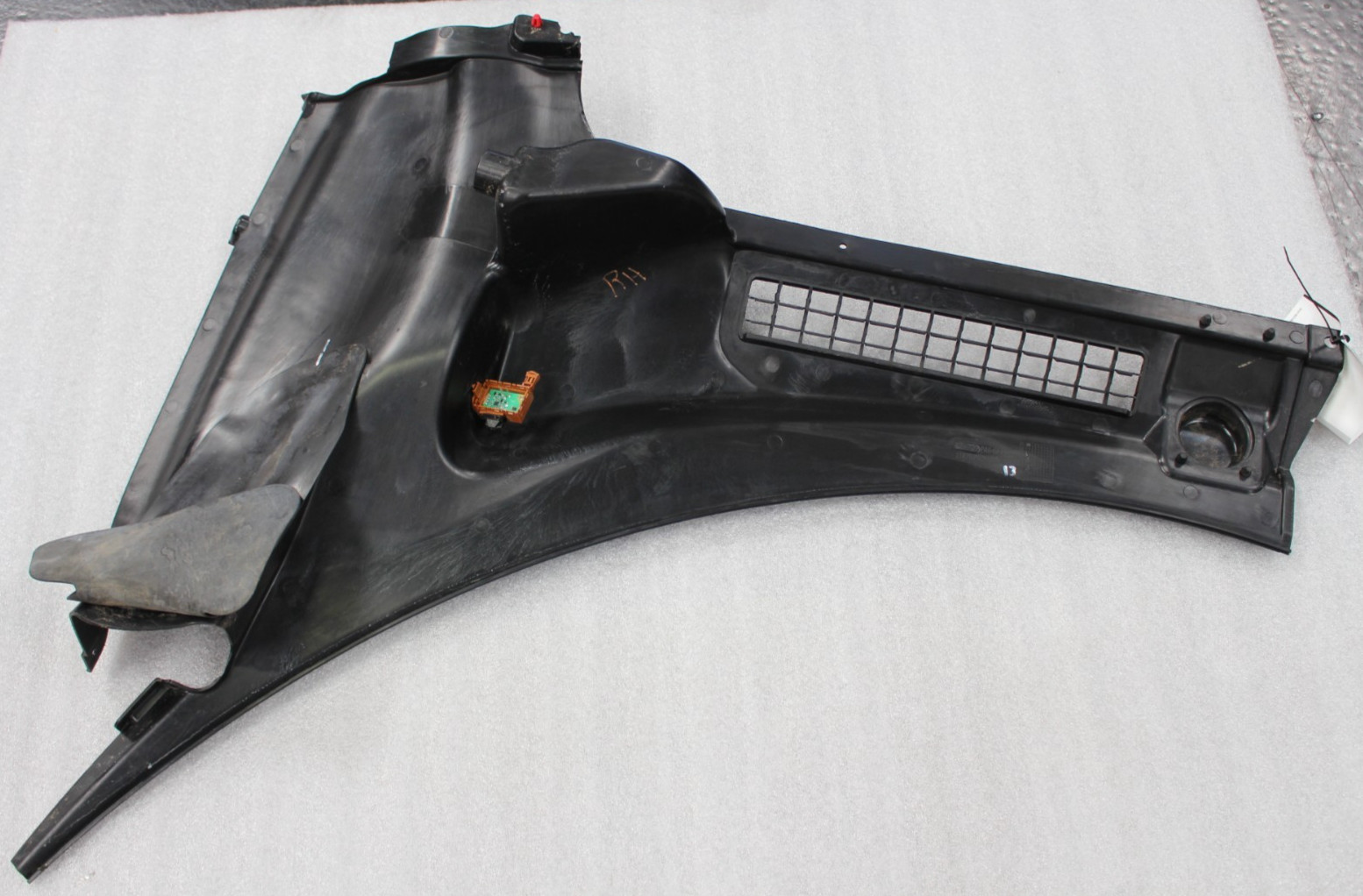 Ferrari 296 GTB, RH, Right, Cowl Vent Panel, Used, P/N 885366 / 782733