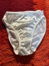 Vtg Victoria's Secret Second Skin Glossy Satin Ivory Panties Medium Mexico