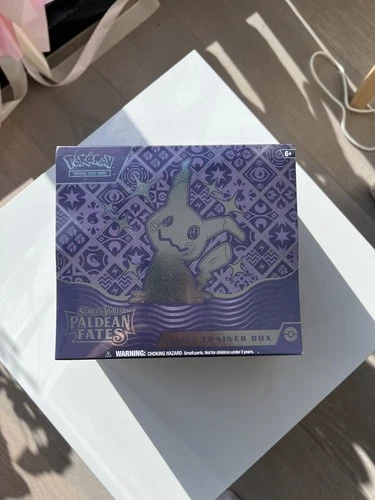 Pokémon TCG Scarlet & Violet Paldean Fates Elite Trainer Box English 2024