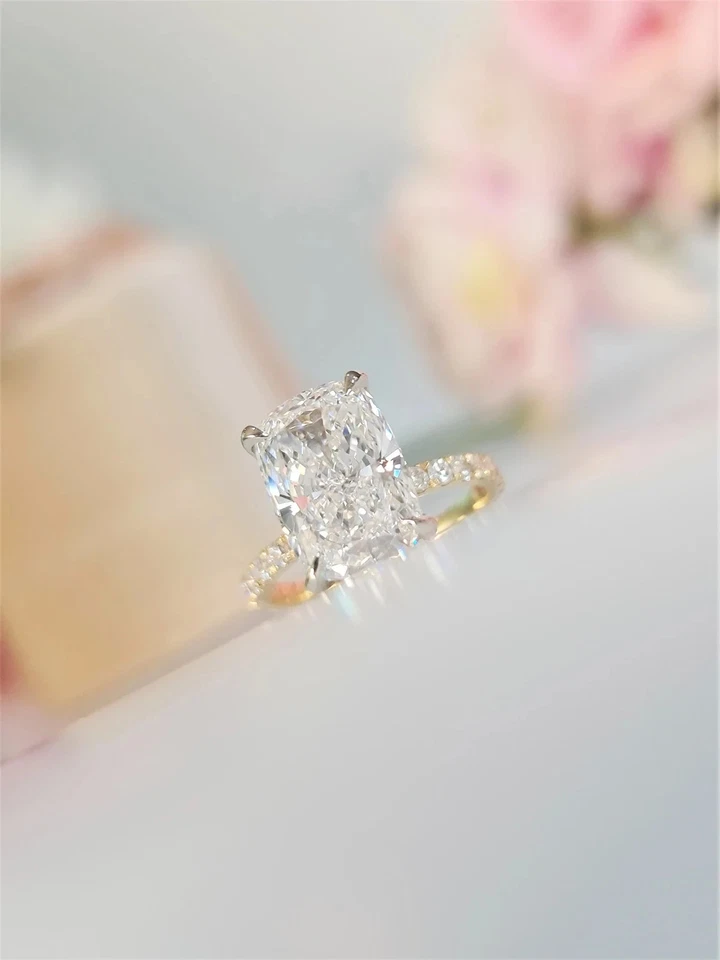 4Ct Cushion-Cut VS1 Lab Grown Diamond   Hidden Halo Wedding Ring 14K Yellow Gold - Image 4 of 4