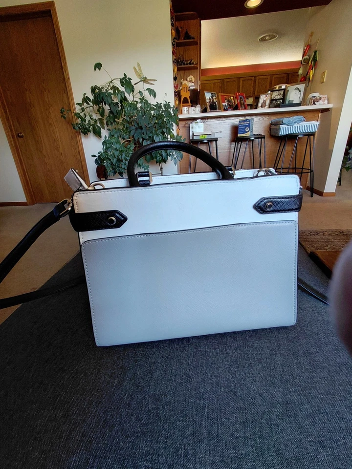 Kate Spade Gray/White Structured Crossbody Bag Adjustable Shoulder Purse, Medium - Image 3 of 4