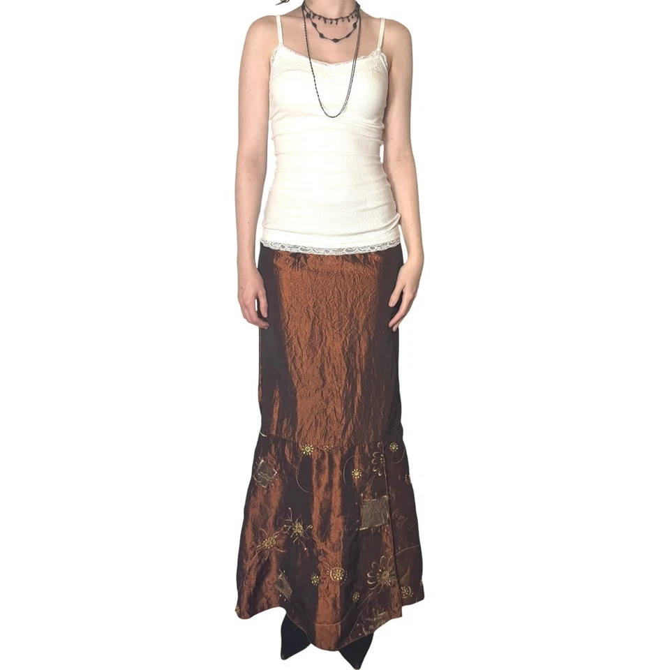 Maxi Falda De Colección Y2K Sirena Satinada Talla M Hada Bordado Encaje Boho Patchwork EE. UU. Foto 2 de 4