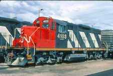 CNR 4103 GP-9u, Saskatoon, SK, 06/84; Kodachrome Original