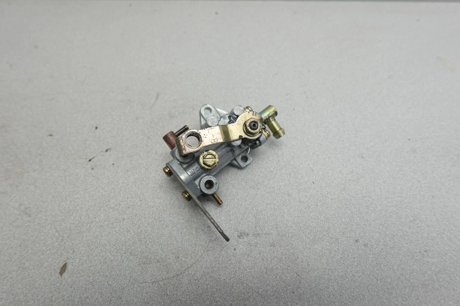 1999-2000 Ski-Doo OEM Oil Injection Pump Ass'y Summit Formula Deluxe MXZ