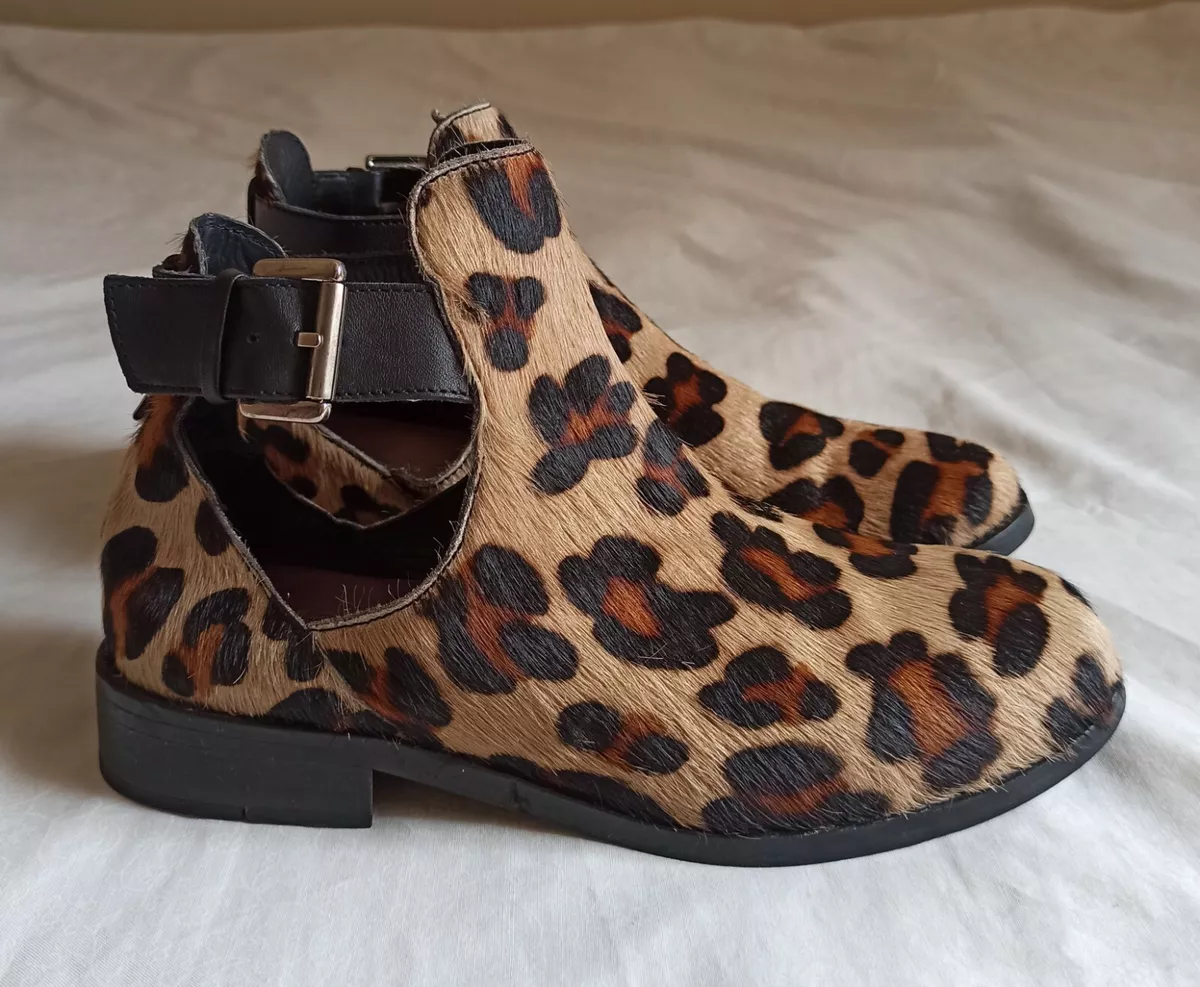 Air Grace Womens Jak and Jill Leopard Print Leather Ankle Boots Size 38