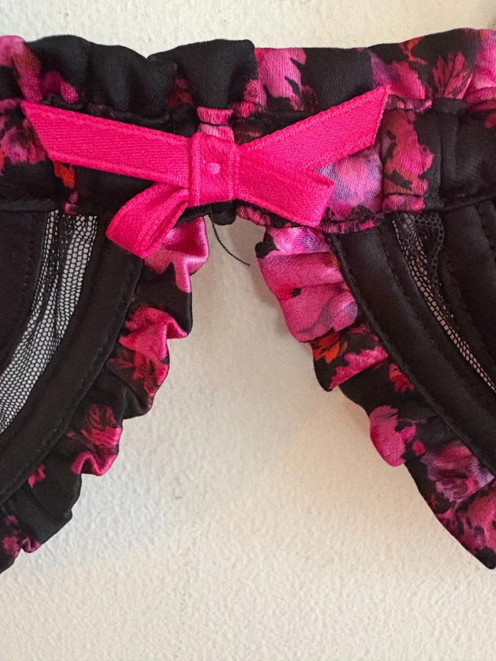 Sujetador Bralette For Love and Lemons Lola Negro Rosa Talla Grande Foto 3 de 4