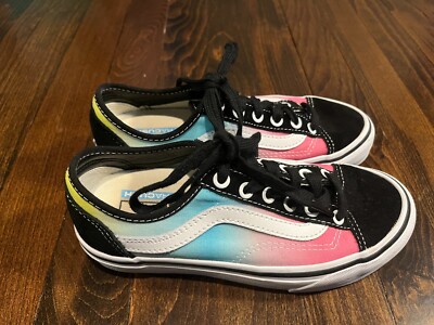 VANS Big Kids Pastel Gradient Canvas Low Top Casual Sneakers Size 3.5 UltraCush