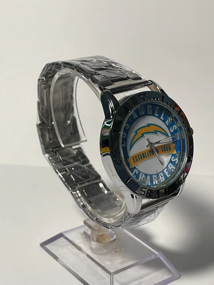 Los Angeles Chargers NFL Team Logo Men's Stainless-Steel Silver Watch NEW - Image 4 of 4