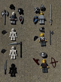 LEGO Castle King's Castle Siege 7094 INCOMPLETE w/ Minifigs,Box/Manual