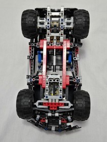 LEGO TECHNIC Extreme Cruiser Jeep 4 X 4 Set 8081