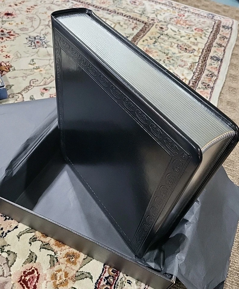 Álbum de boda grande renacentista de 18 páginas de cuero negro plateado como nuevo Foto 3 de 4