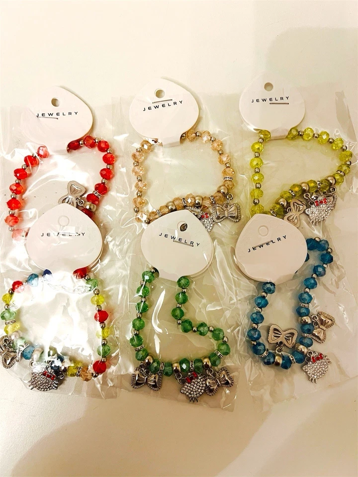 Hello Kitty & Friends *PULSERA DE CRISTAL CON CUENTAS adultos/niños* Tú eliges Nuevo en Paquete Foto 2 de 4