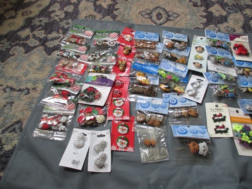57.5 PKD. AND CARDS OF BUTTONS FOR CRAFTS - Picture 14 of 15