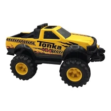 Tonka Toy Steel Classics 4X4 Yellow Truck Metal Body 2012 Hasbro Great Condition